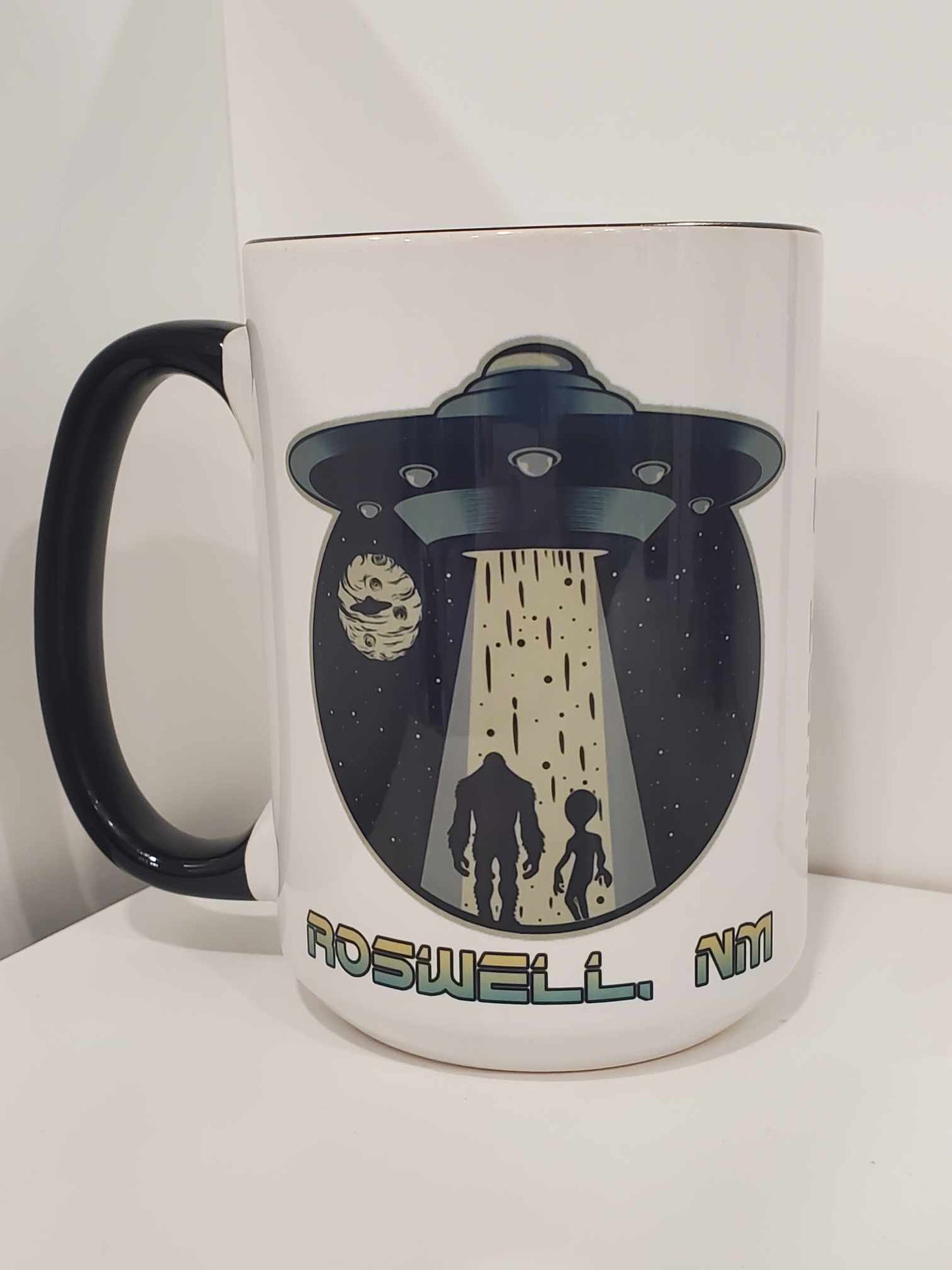 Bigfoot Alien Abduction 15oz Coffee Mug Black